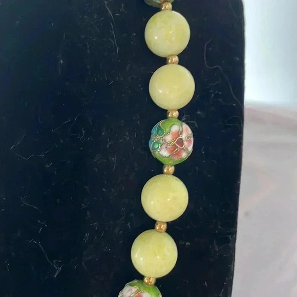 Vintage jadeite and cloisenie necklace 18” - Picture 3 of 4